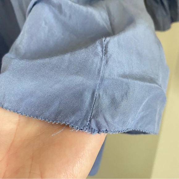 7 FOR ALL MANKIND Silk Off Shoulder Smock Top Blue Size XS Bohemian Cottagecore - Picture 6 of 13